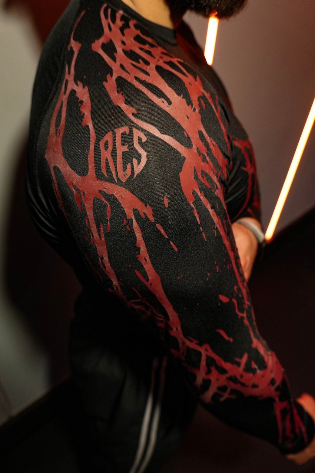 002 Black Compression Long-Sleeve